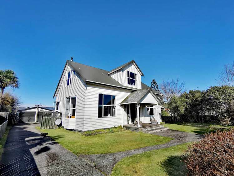 86 Bealey Street Hokitika_25