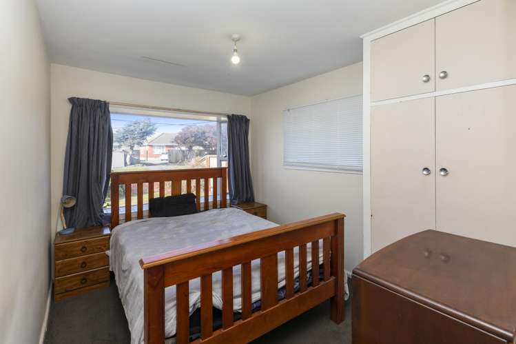 25 and 25A Lenton Street_4