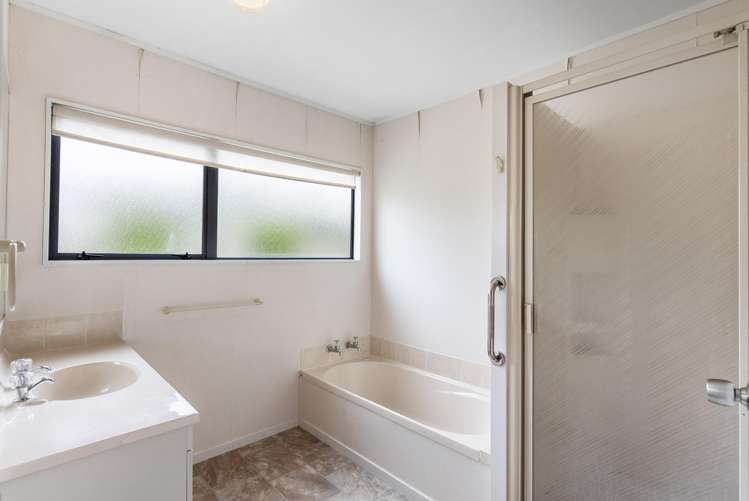 17 Charlotte Street Stanmore Bay_18