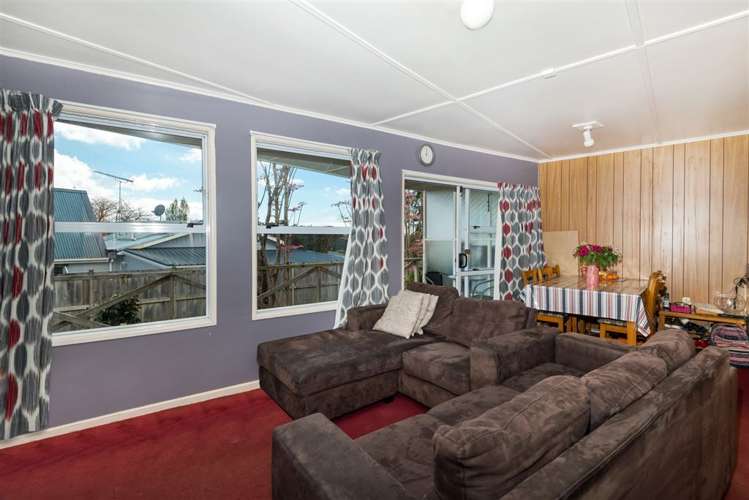 2/92 Verbena Road Birkdale_12