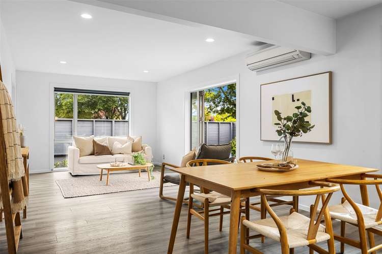 2/176 Rossall Street Merivale_2