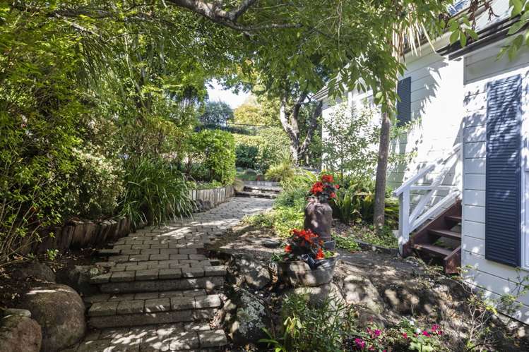 4 Lady Polson Lane Cashmere_18