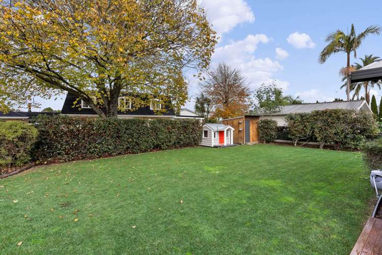 8 Magnolia Avenue Opaheke_16