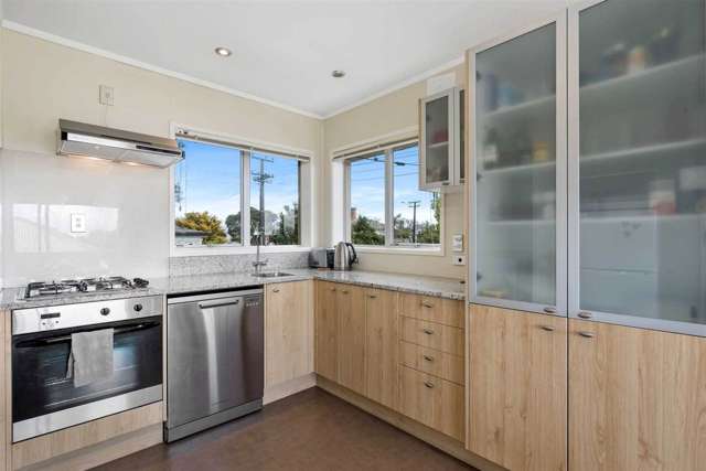 3/132 Victoria Road Devonport_1