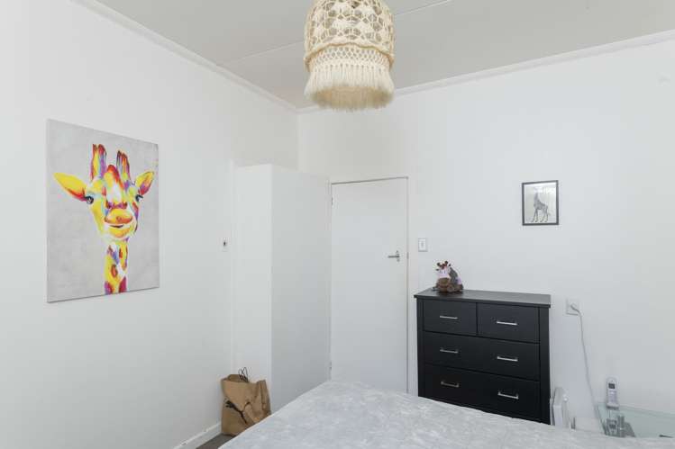 19 Scott Street Elgin_20