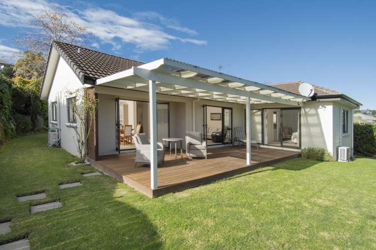 54 Village Park Drive Welcome Bay_9