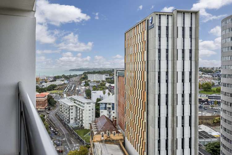 1113/1 Parliament Street Auckland Central_9