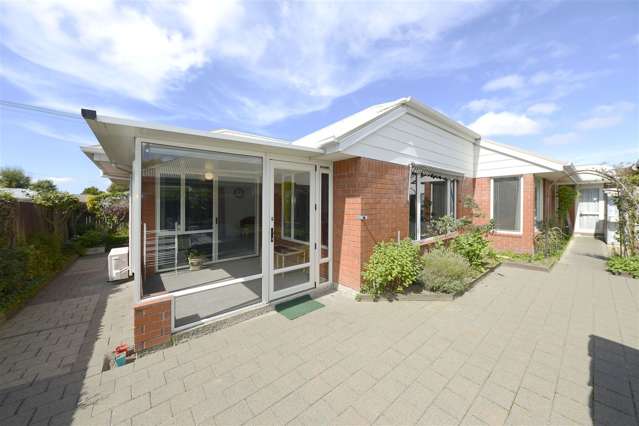 141 Avonhead Road Avonhead_1