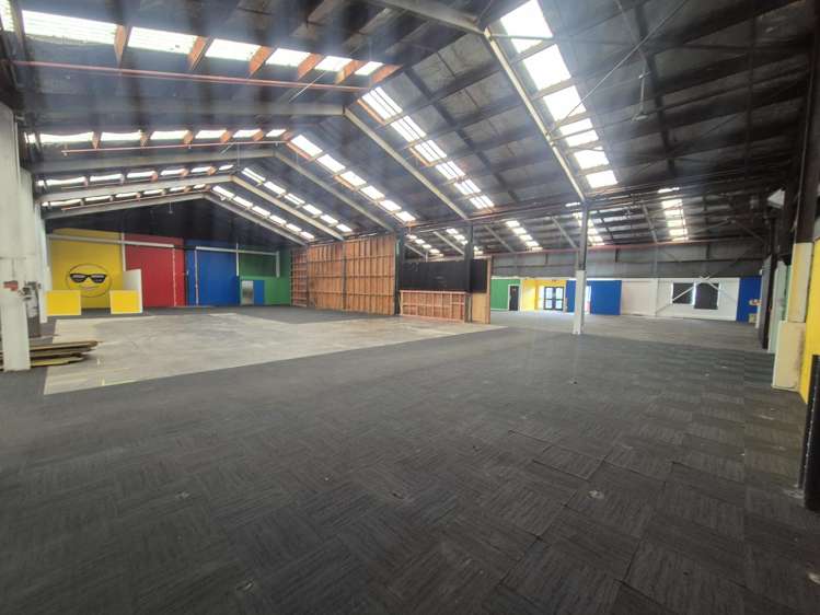 4-10 Mohuia Crescent Elsdon_2