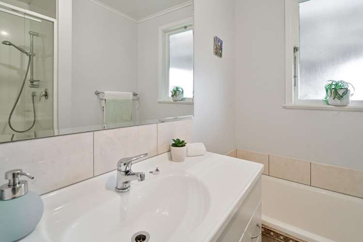 1108 Oliphant Road Camberley_8