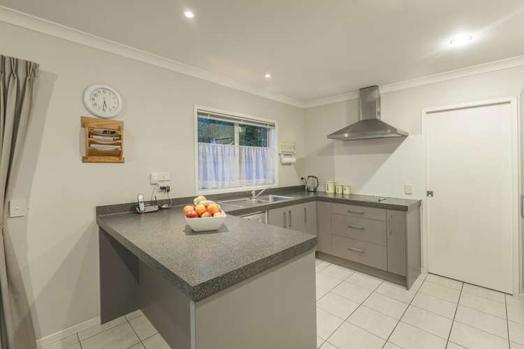 13 Greenbrooke Drive Flat Bush_11