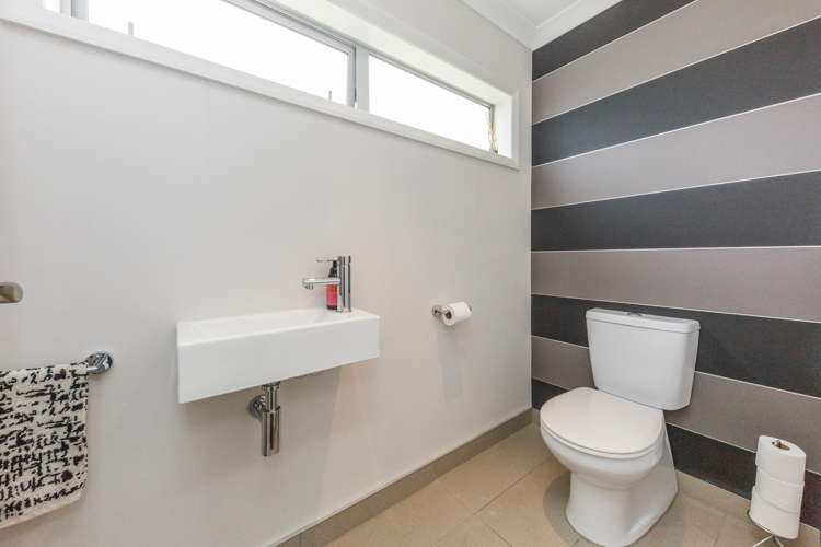 25 Johnstone Drive Fitzherbert_11