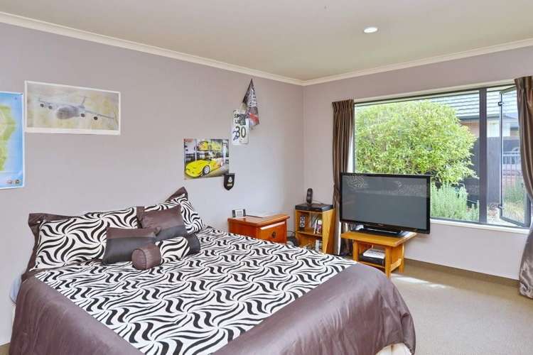 1 Cobden Place Woodend_12