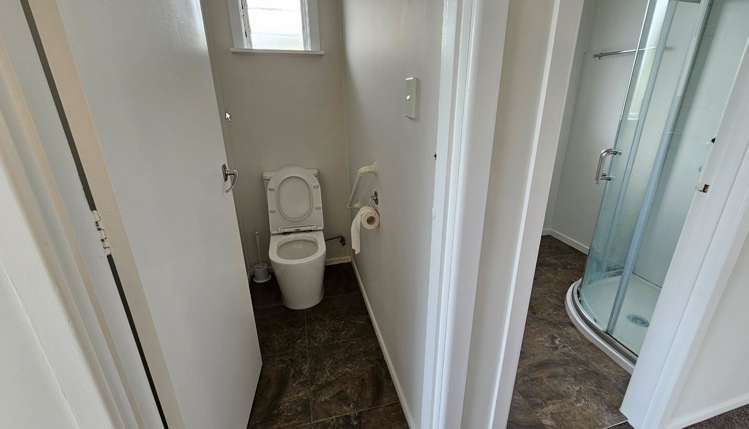 12 Graham Bell Avenue Mount Roskill_13