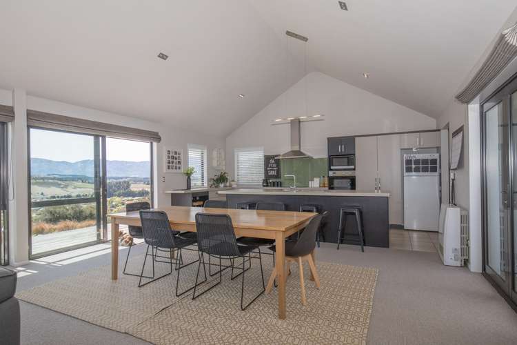 13 Matheson Crescent Albert Town_8