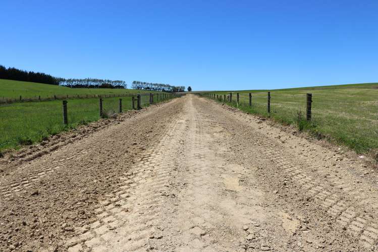 878 Downs Road Edendale_13