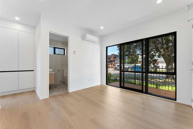 729A Massey Road Mangere_3