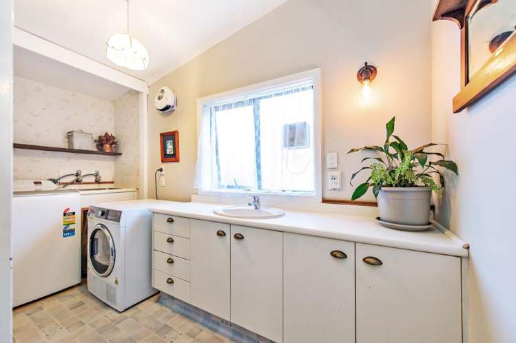 18 Brook Street Southbridge_10