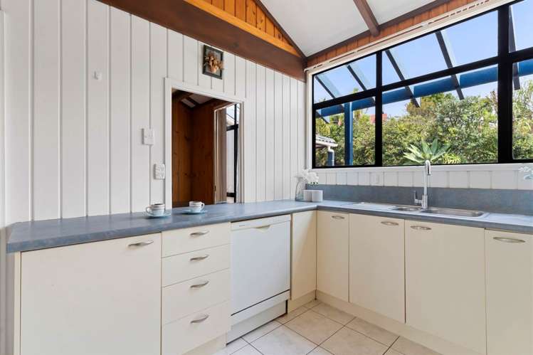 23 Mark Edward Drive Half Moon Bay_12