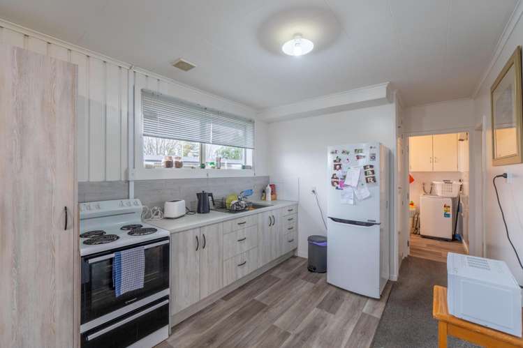 1-4 202 Tweed Street_4