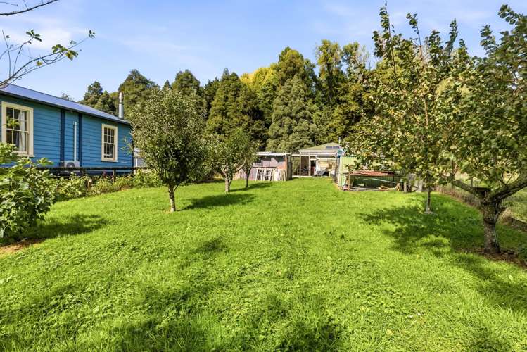 8 Marsack Road Taumarunui_13