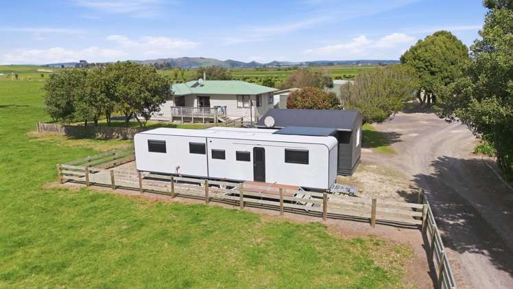 2 Gardiner Place Pukehina_21