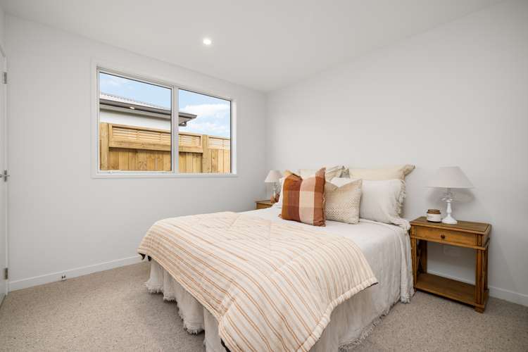 261 Adler Drive Ohauiti_12