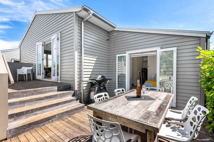 55 Torino Street Point England_6