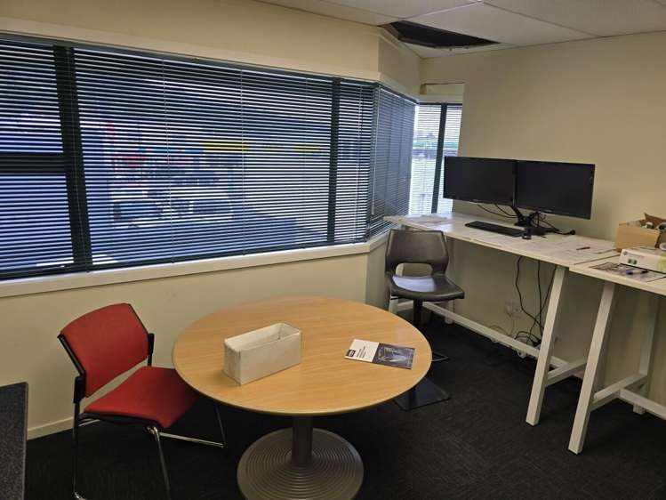 22 Railway Avenue Alicetown_5