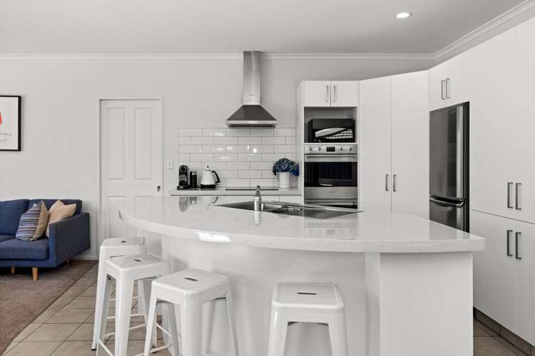 9 Forbury Way Taradale_7