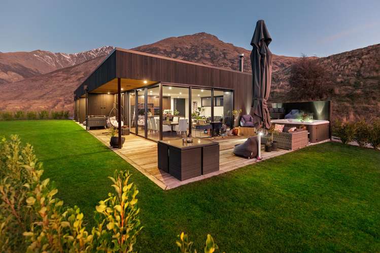2 Alpine Avenue Dalefield/Wakatipu Basin_0