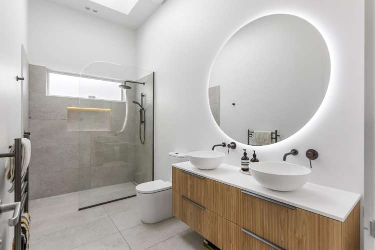 258 Jervois Road Herne Bay_19