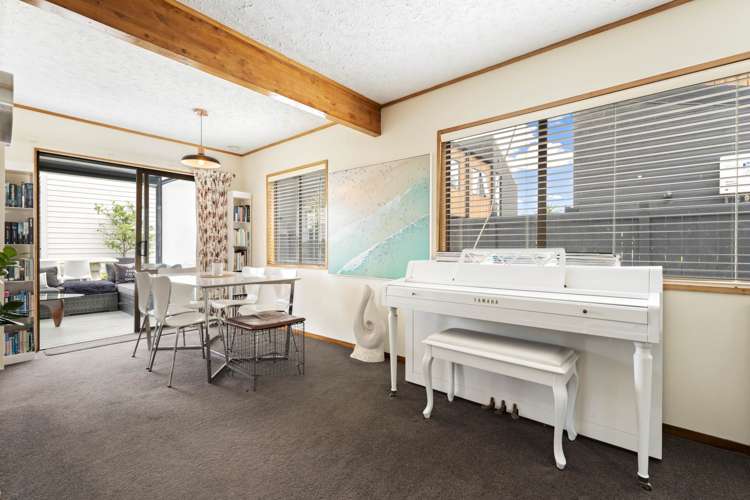 35 Fitzherbert Avenue West Harbour_10