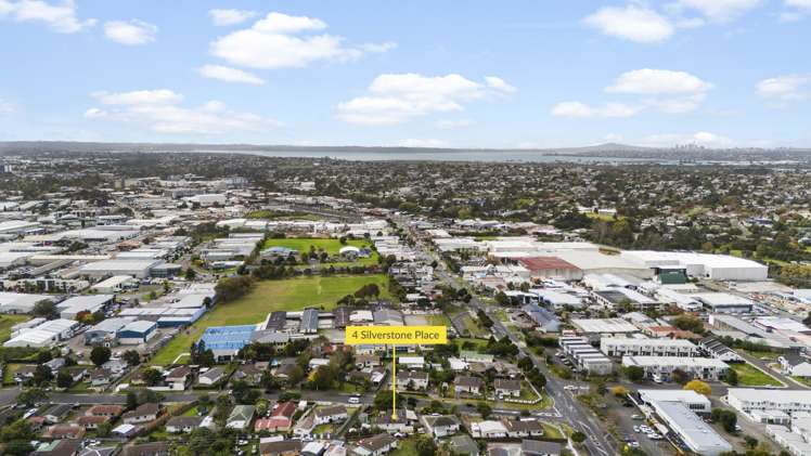 4 Silverstone Place Henderson_4