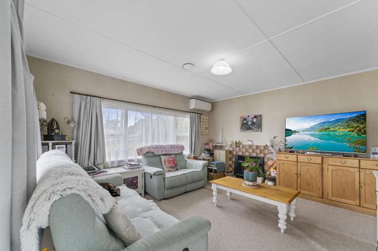 1/18 Fergusson Street Stoke_1