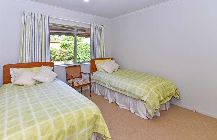 20 Croftview Road Wattle Downs_15