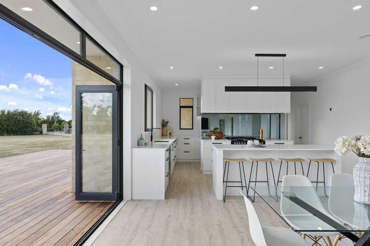 66 Windsor Drive Kirwee_4