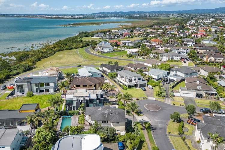 15 Matau Rise Te Atatu Peninsula_33