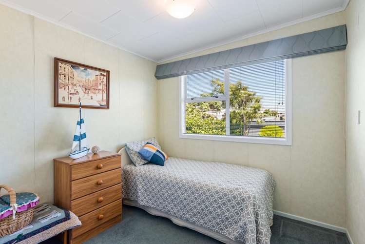 5 Eruini Street Waikanae Beach_30