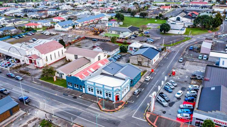 55-57 Regent Street Hawera_25