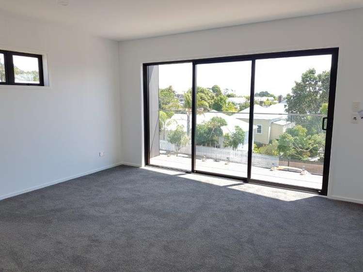 1a Derwent Street Morningside_17