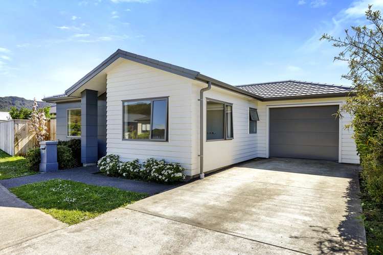 18 Grovedale Square Wainuiomata_12