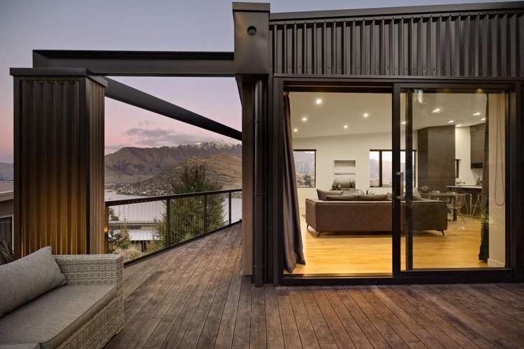 5 Lancewood Lane Queenstown Hill_24