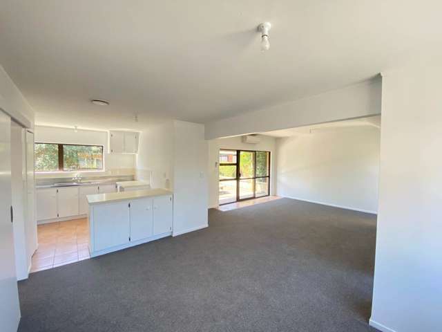 2/59 Cook Street Howick_1