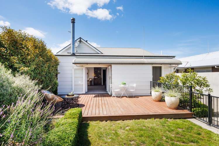 180 Kimbolton Road Feilding_13