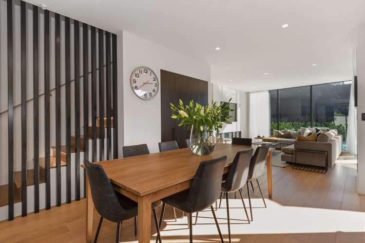 805a River Road Chartwell_11