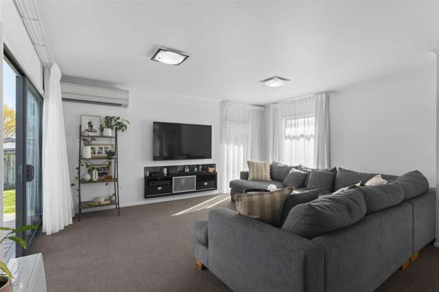 17 Windsor Street Richmond Heights_1