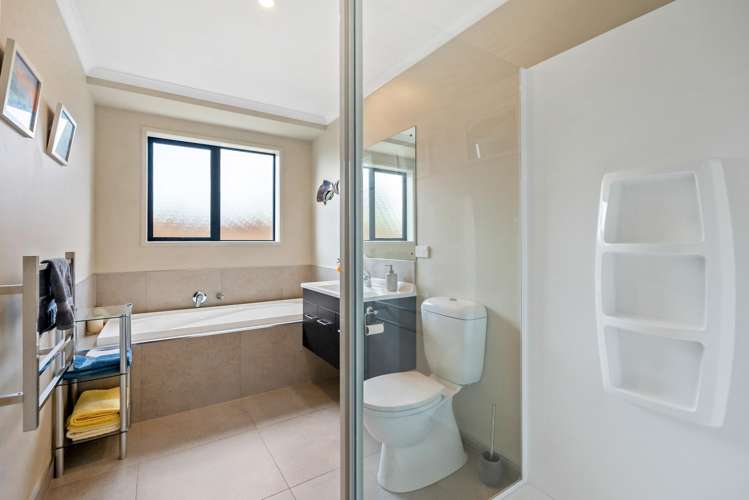 50 Plover Street One Tree Point_19