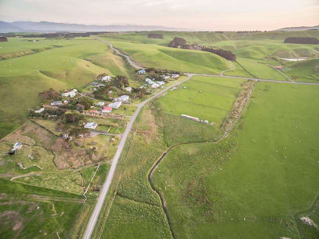 595 Cape Palliser Road Pirinoa_3