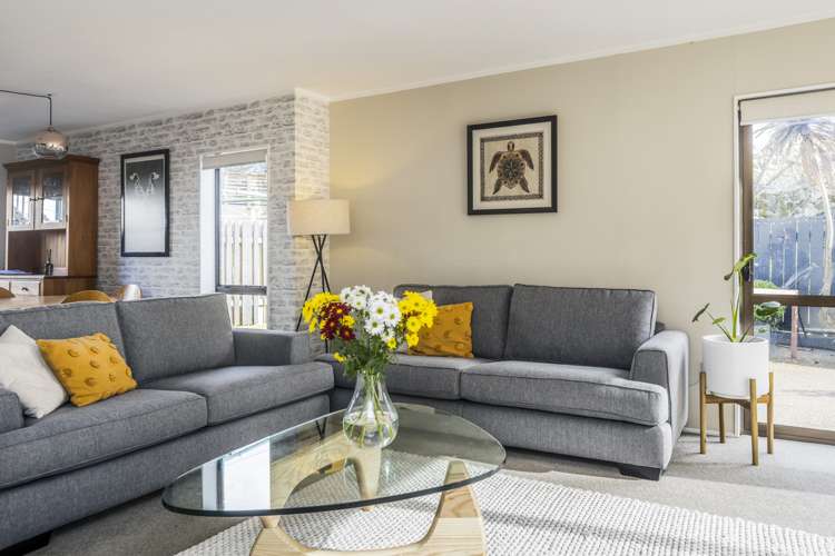 2/24 Myers Road Manurewa_0